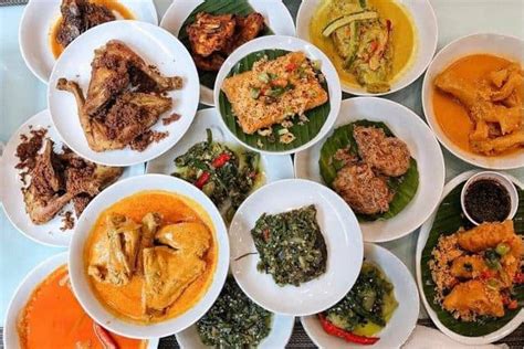 9 Rumah Makan Padang di Jakarta Paling Rekomended Rumah Makan Padang