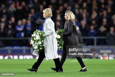 Jenny Seagrove, wife of former Everton Chairman Bill Kenwright CBE ...