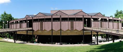 Saratoga Performing Arts Center Seating Capacity | Brokeasshome.com