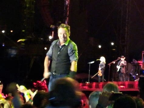 Cubs Demolish Pirates; Bruce Springsteen Rocks Wrigley Field - Bleed Cubbie Blue