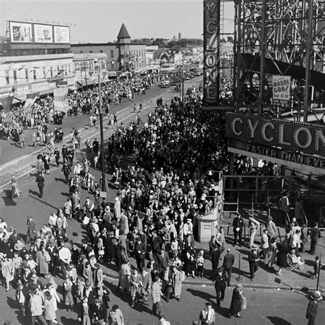 Coney Island: Classic Photos From America's Original Playground | Time.com