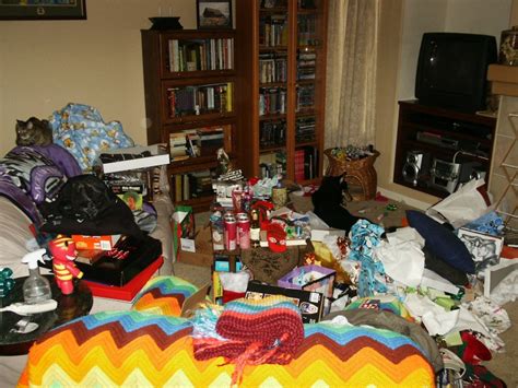 File:Untidy living room after unwrapping gifts.jpg
