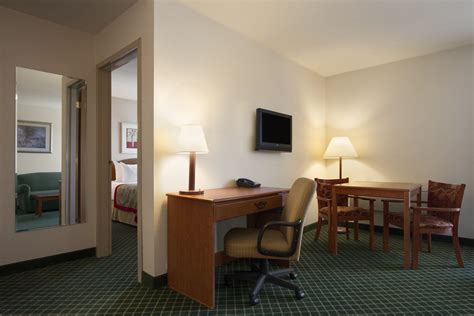 Ramada by Wyndham SeaTac Airport | Sea Tac, WA Hotels