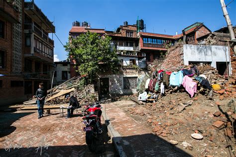 Living Heritage and Earthquake Ruins – Bhaktapur, Nepal » Ursula's ...