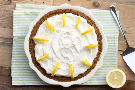 Lemon Cream Pie with Graham Cracker Crust - Nourish and Fete