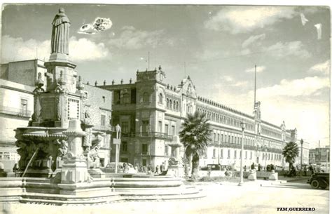 Palacio Nacional | Street view, Mexico, Views