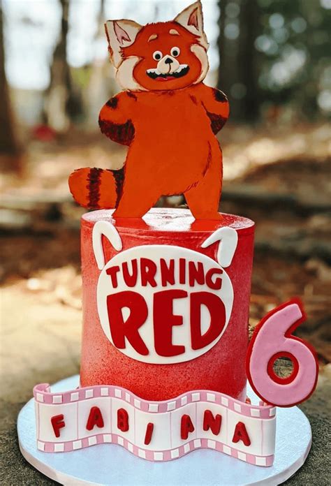 Turning Red Cake Design Images (Turning Red Birthday Cake Ideas) Panda Birthday Cake, Red ...