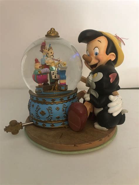 Pinocchio Disney Snow Globe | Etsy | Pinocchio disney, Snow globes ...