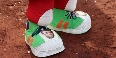 The Phanatic wore Bryce Harper cleats | MLB.com