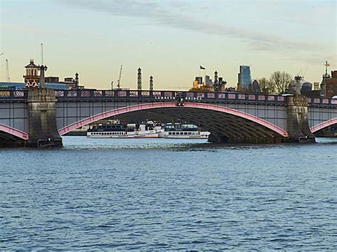 Lambeth Bridge, London