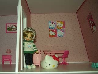 Hello Kitty dollhouse tour - playroom/study | This is the pl… | Flickr