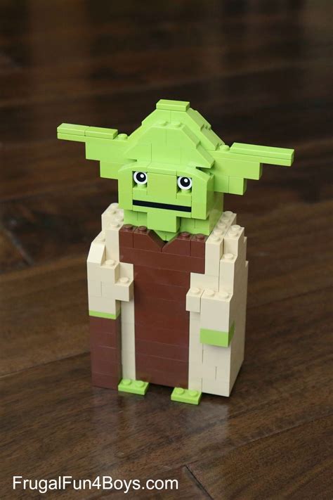 LEGO Star Wars Yoda Building Instructions, the post has links to a LEGO R2-D2 and C3PO as well ...