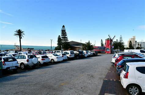 Port Elizabeth beaches closed amid virus fears