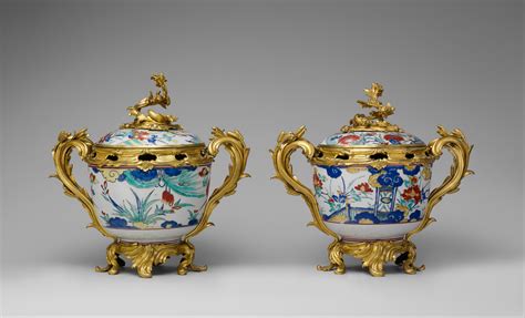 Potpourri bowl with cover (one of a pair) | Japanese with French mounts ...