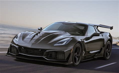 2019 Chevrolet Corvette ZR1 reviews | Automotive News