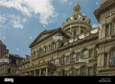 Imposing architecture of the Baltimore City Hall Stock Photo - Alamy