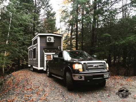 Tiny Homes of Maine Home [ TINY HOUSE TOWN ]