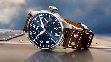 25 Greatest Blue Dial Watches for Men – Daily Fashion For You