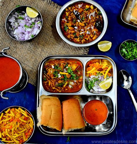 Kolhapuri Misal Pav | Kolhapuri Usal Recipe - Palate's Desire