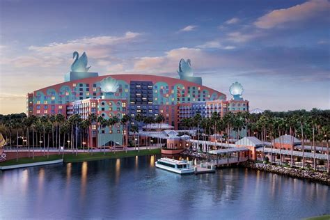 WALT DISNEY WORLD SWAN - Updated 2025 Prices & Resort Reviews (Orlando, FL)