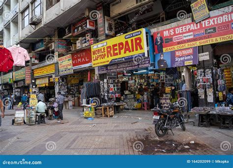 New Delhi, India - November 17, 2019: Nehru Place Market in South Delhi ...