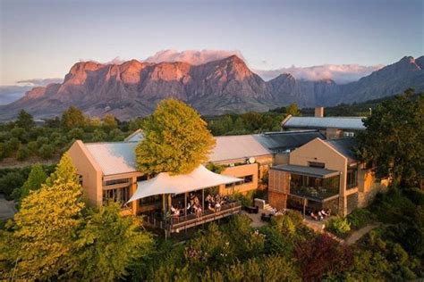 The 20 Best Wine Farms in Stellenbosch – Meridian Wine Merchants