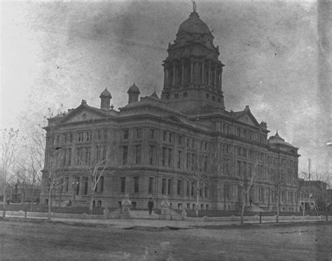 Old Arapahoe Courthouse, Denver Colorado » The Wandering Couchs