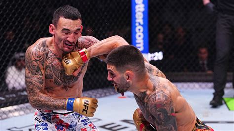 Ilia Topuria delivers stunning knockout to finish Max Holloway in UFC ...