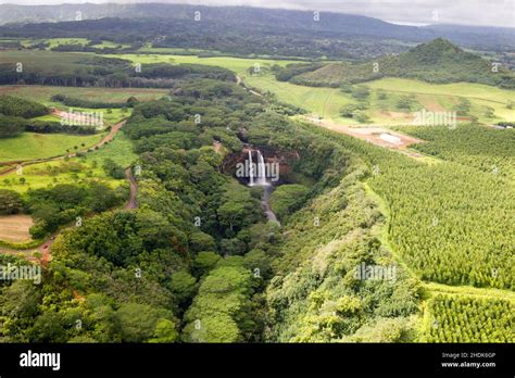 hawaii islands, kauai, wailua falls Stock Photo - Alamy