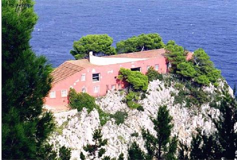 Malaparte House - Data, Photos & Plans - WikiArquitectura