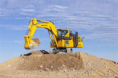 Komatsu Introduces the PC2000-11 Hydraulic Excavator | MHEDA