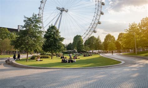 Jubilee Gardens joins 'Clean Parks for London' campaign