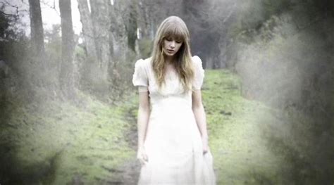 Download Taylor Swift Safe & Sound: Hunger Games Music Video Premiere Is All Set - flash video ...