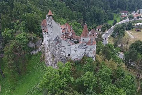 Bran Castle Tour – Brasov, Transylvania - Wild Travel Romania