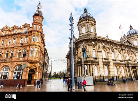 Hull City centre buildings history historic Kingston upon Hull City East Riding of Yorkshire UK ...