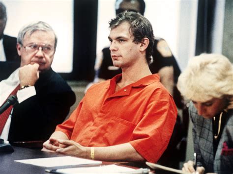 Serial Killers Documentaries: Serial Killer - Jeffrey Dahmer