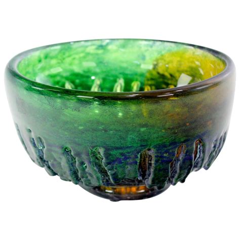 Scandinavian Modern Art Glass Bowl by Goran Warff for Kosta | LookModern