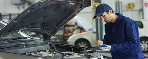 Is an automotive technician a good career? [2024 ] Guide