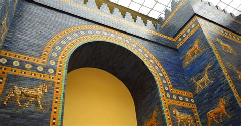 Berlin: Pergamon & New Museum Tour and Museum Island Pass | GetYourGuide