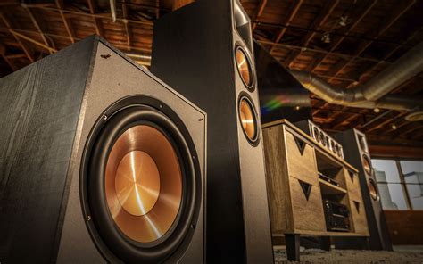 Klipsch R120SW 12 inch 400W Powered Subwoofer | TechSpot