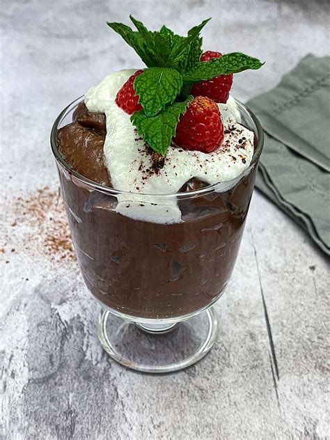 Vegan Carob Mousse - Healthier Steps