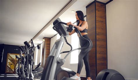 Stairmaster vs. Treadmill: Which is The Best? - BoxLife