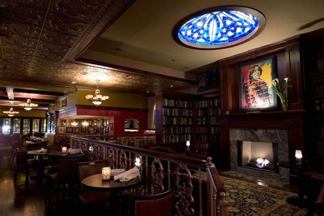 Wilde Bar and Restaurant | Restaurant, Chicago restaurants, Bar