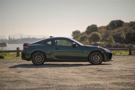 2020 Toyota 86 Hakone Edition is gorgeous and green - CNET