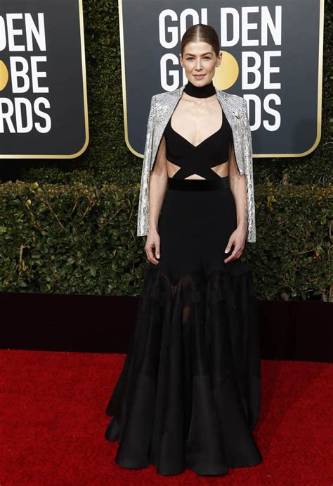 Rosamund Pike was nearly my Best Dressed at 2019 Golden Globes