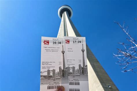 Is it Worth Going to the Top (Observation Deck) of the CN Tower?