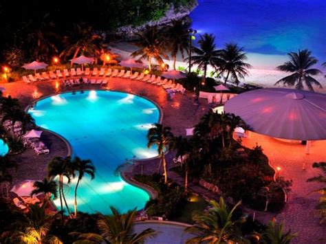 Hotel Nikko Guam Resort - Deals, Photos & Reviews