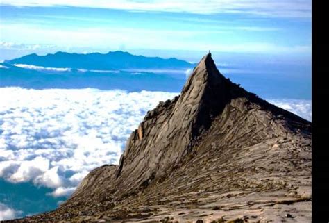 Laluan pendakian Gunung Kinabalu dibuka semula Sabtu ini | Astro Awani