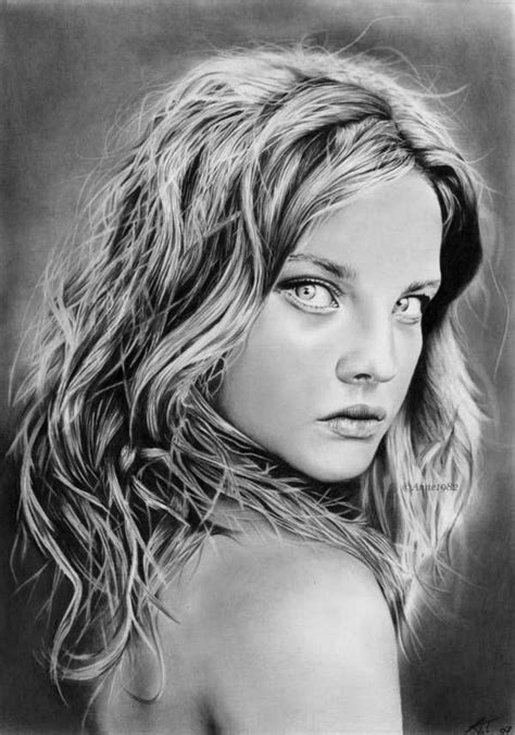 Incredible Female Portraits Drawn by Pencils (54 pics)