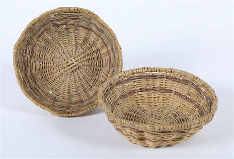 Pomo Baskets (2) #85904 - Holabird Western Americana Collections